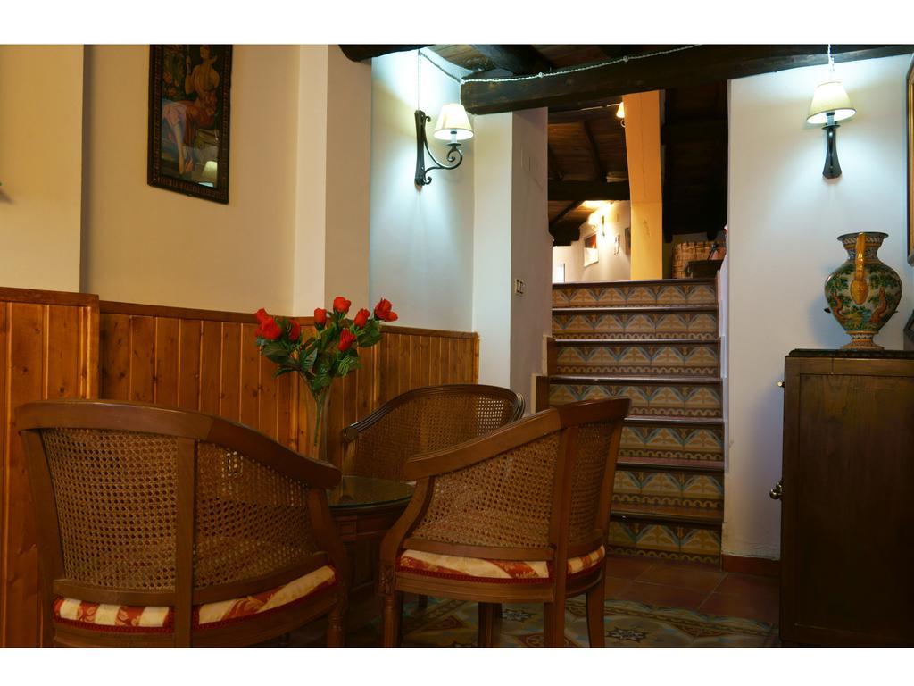 Apartamentos Rurales Victor Chamorro Del Arco Hervás المظهر الخارجي الصورة