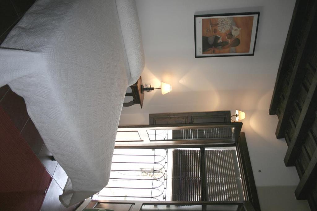 Apartamentos Rurales Victor Chamorro Del Arco Hervás الغرفة الصورة